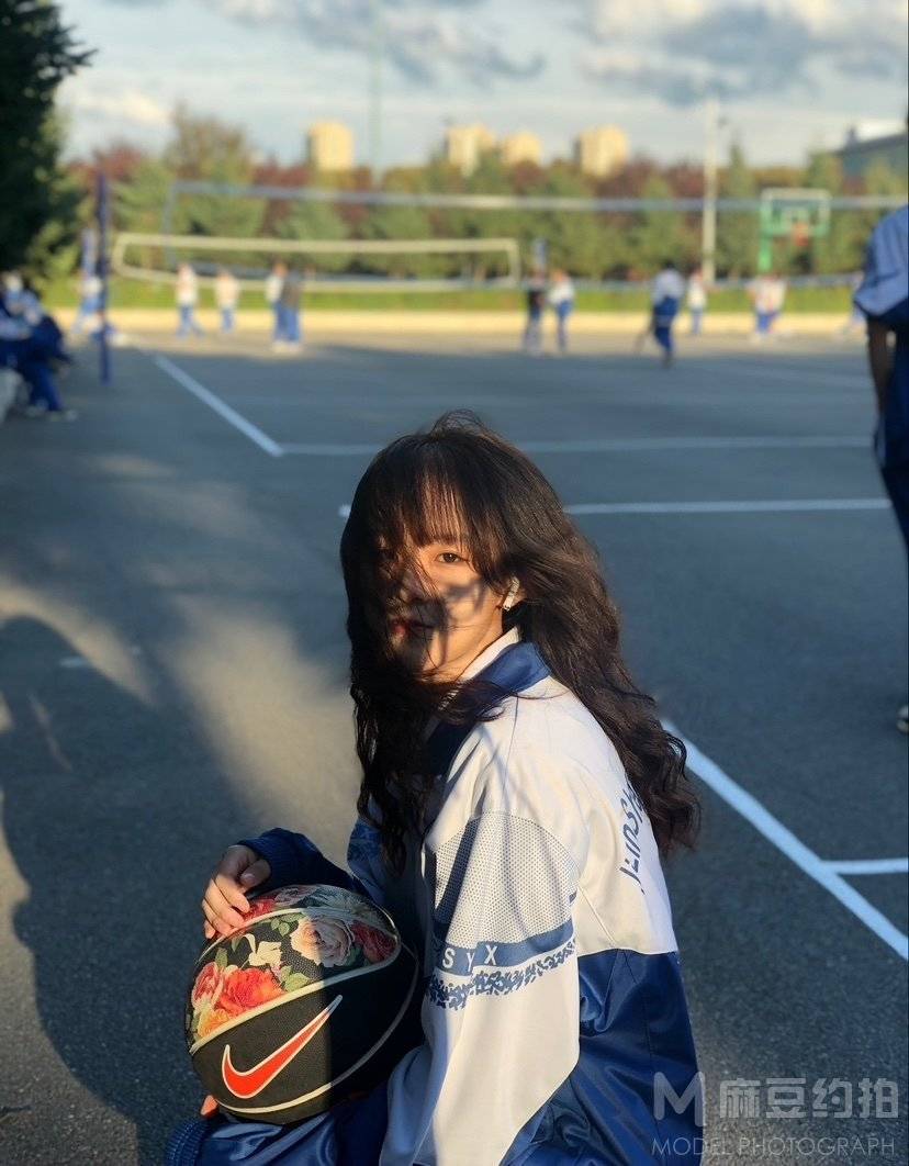 校园模特