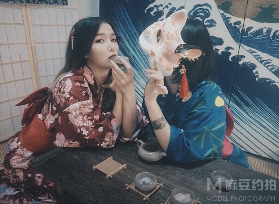 妆容模特