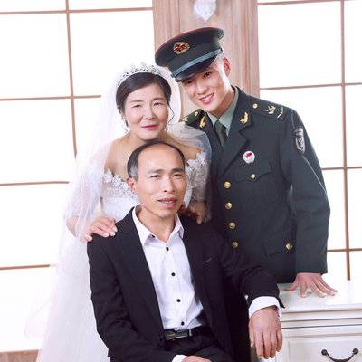 纪实模特