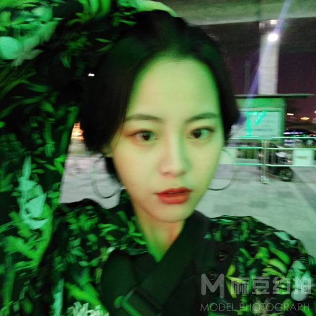 暗黑模特