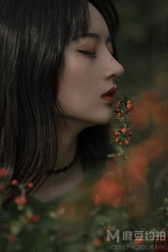 情绪模特