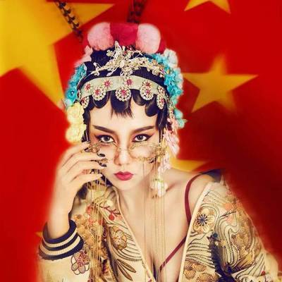 情绪模特