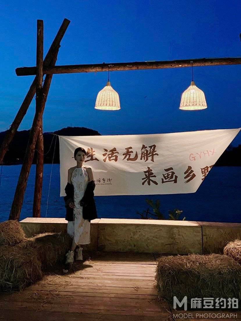 民国模特
