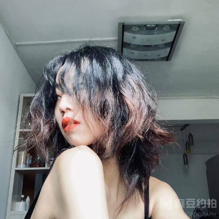 民国模特