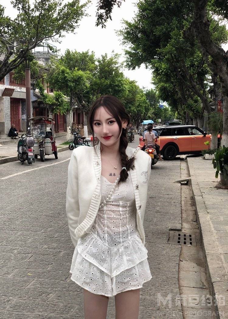胶片模特