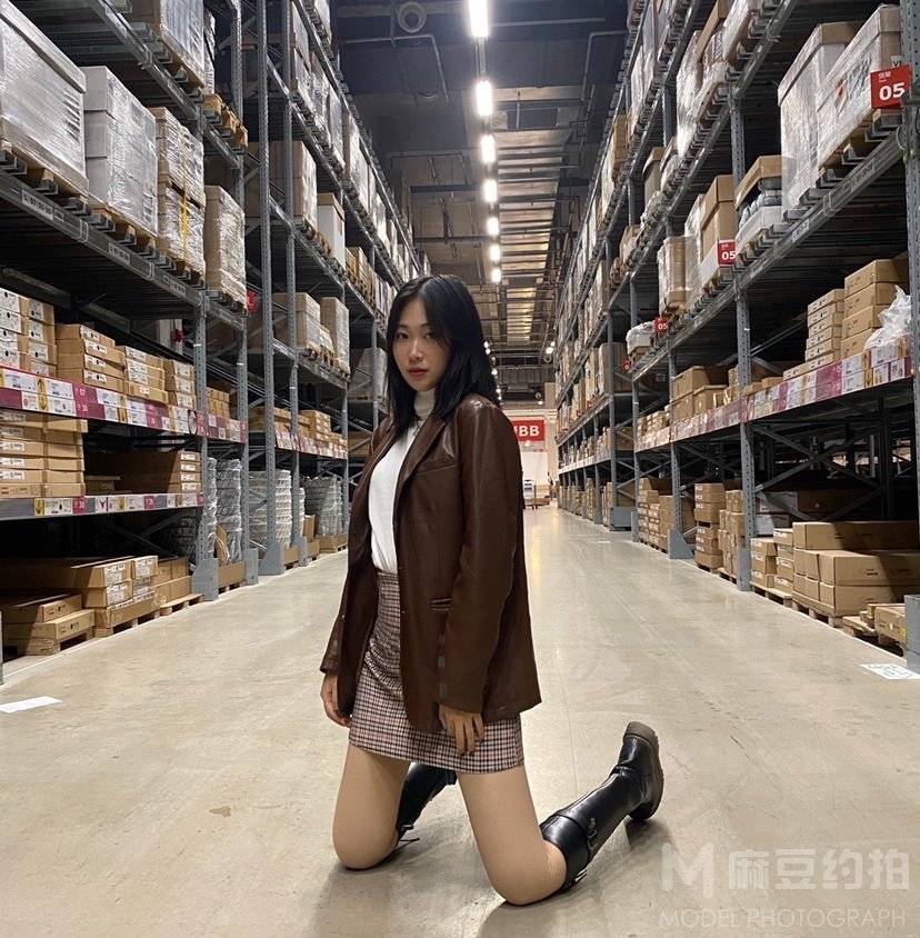 校园模特