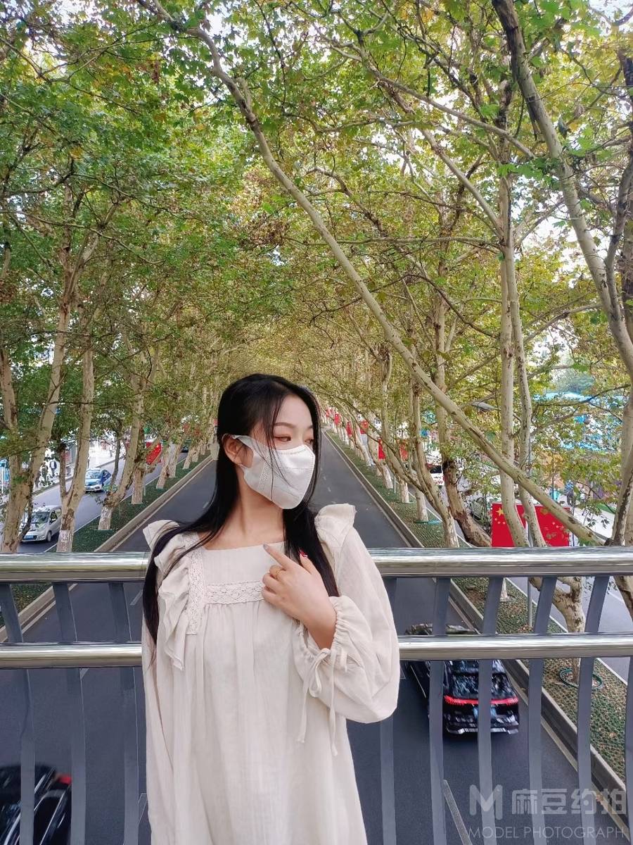清新模特
