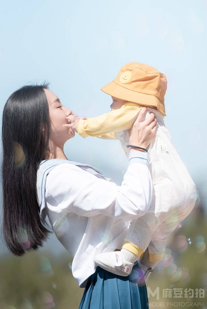 清新模特