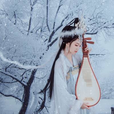 汉服模特
