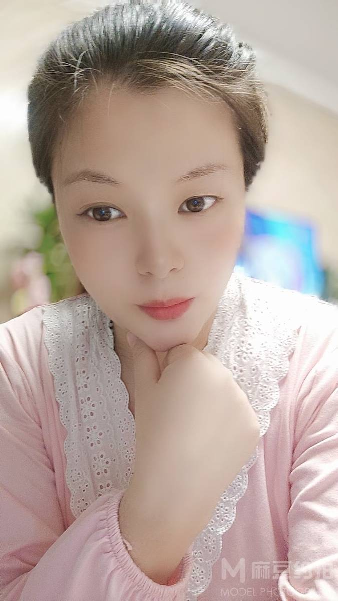 孕照模特
