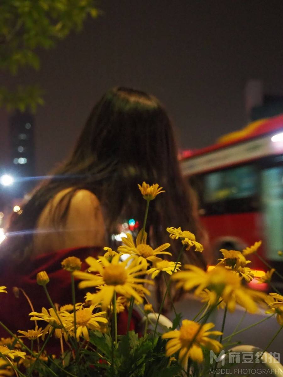 夜景模特