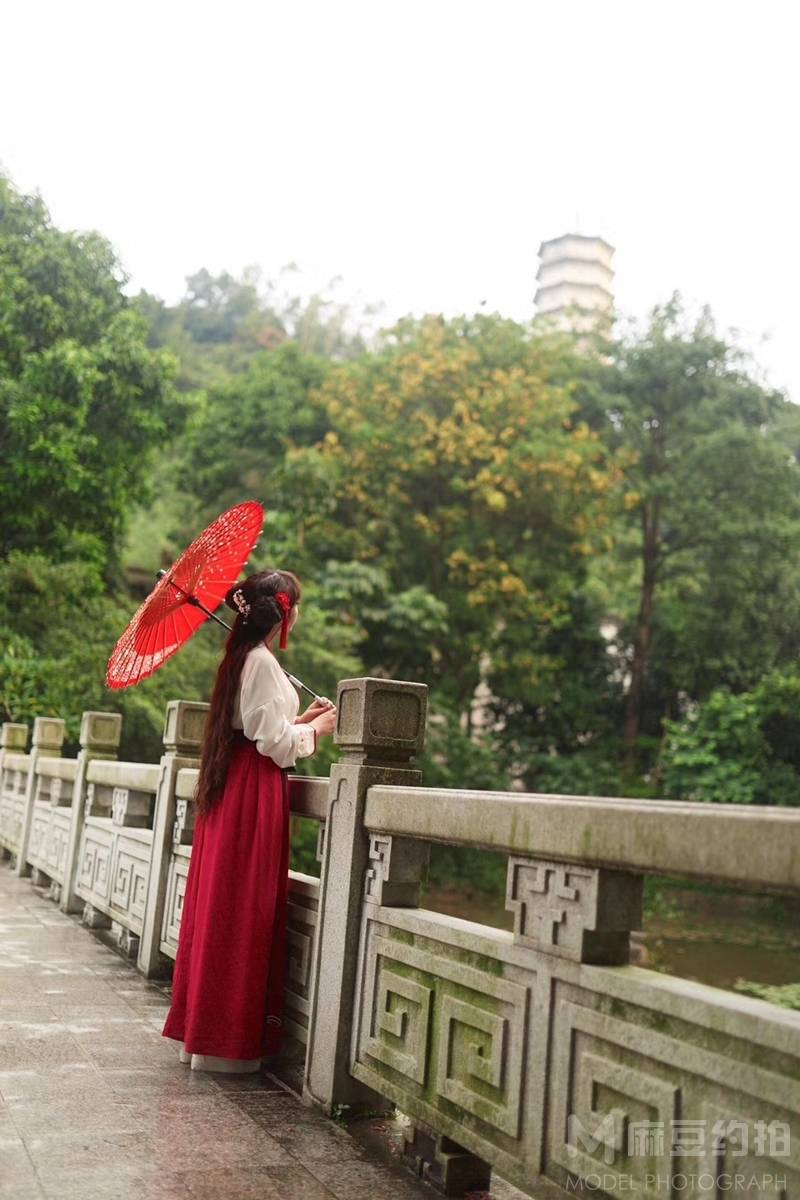 汉服模特