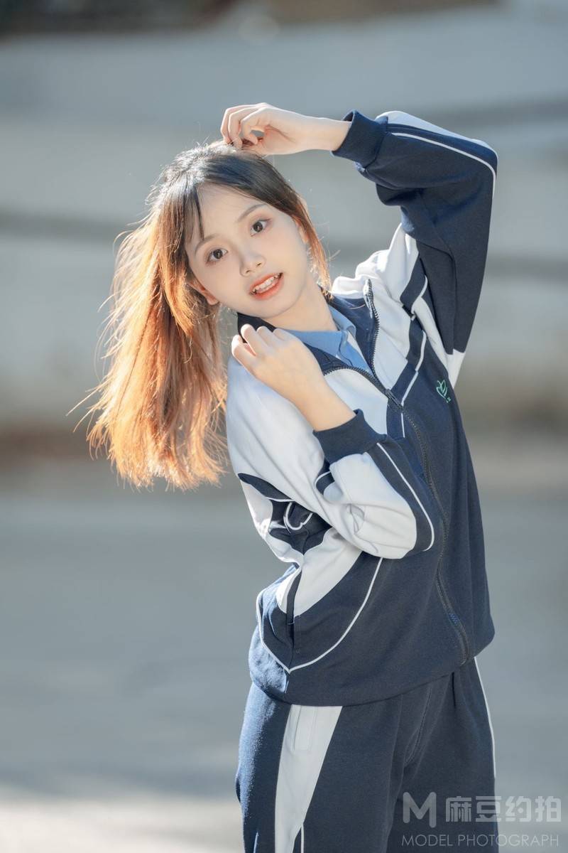 校园模特