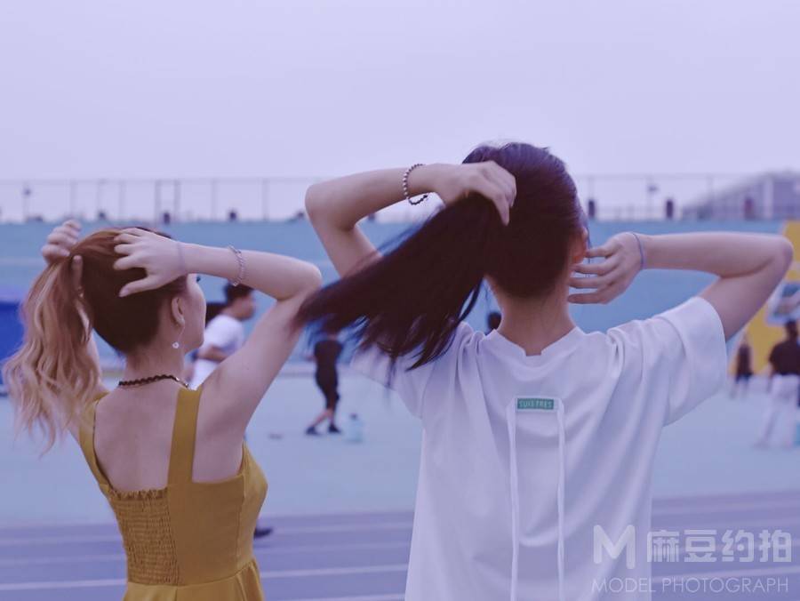 情侣模特