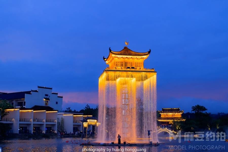 夜景模特