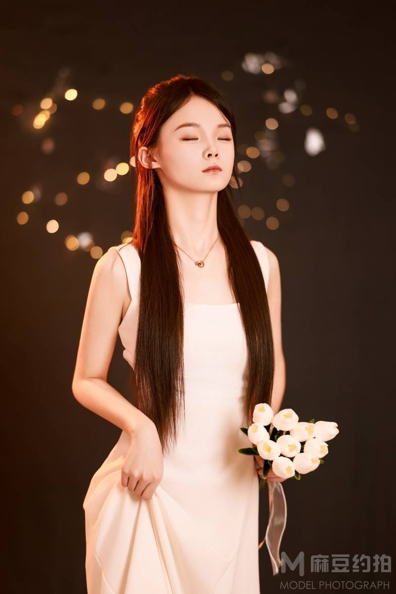宝丽来模特