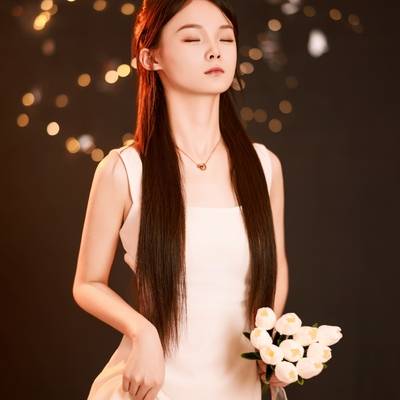 宝丽来模特