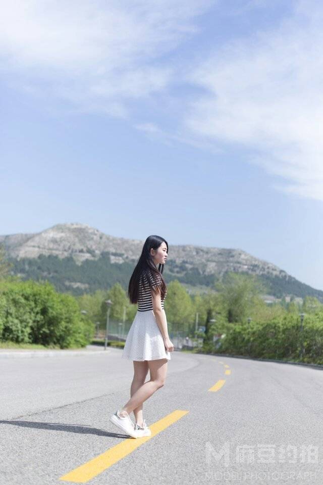 校园模特