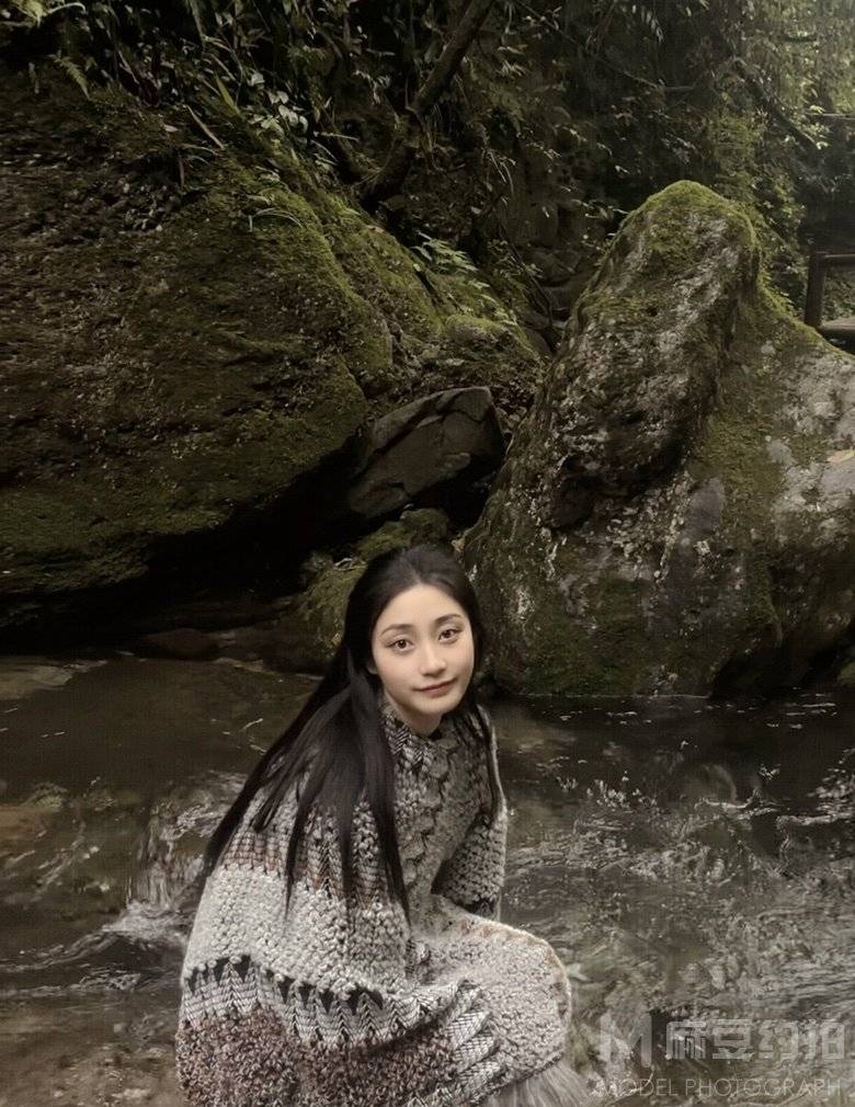 纪实模特