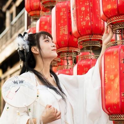 汉服模特