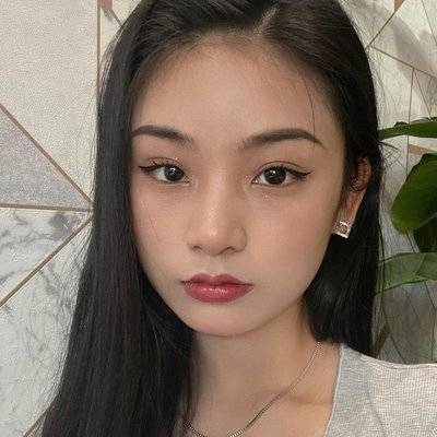 黑白模特