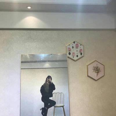 黑白模特