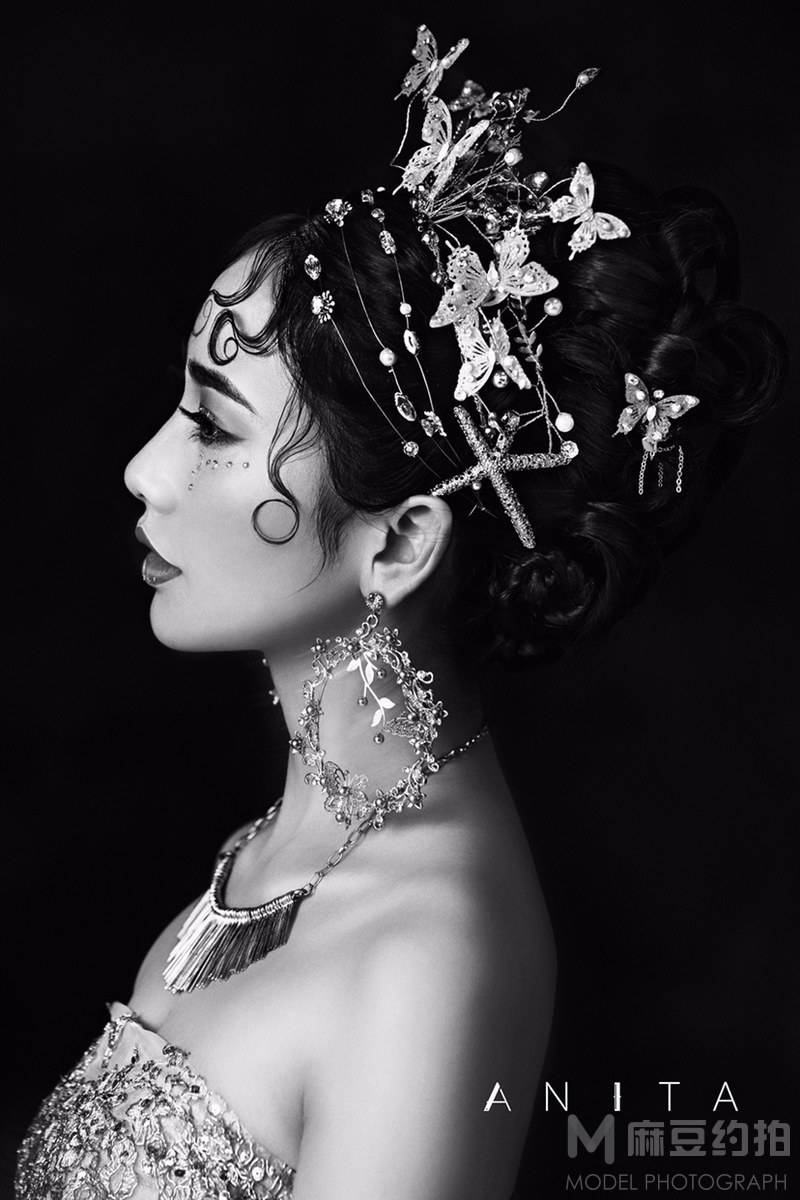 妆容模特