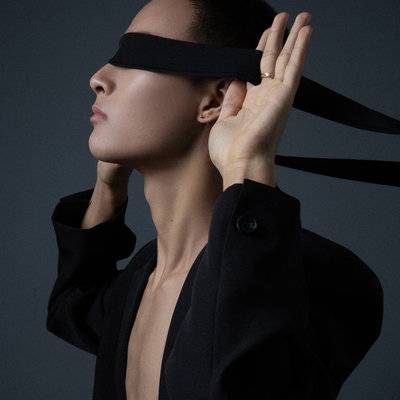 黑白模特