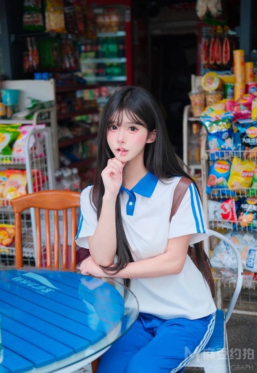 校园模特