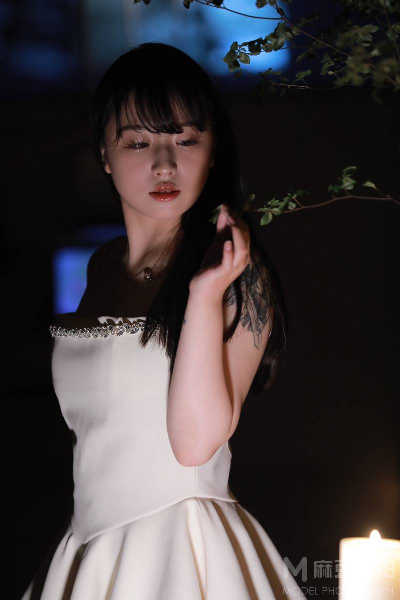 胶片模特
