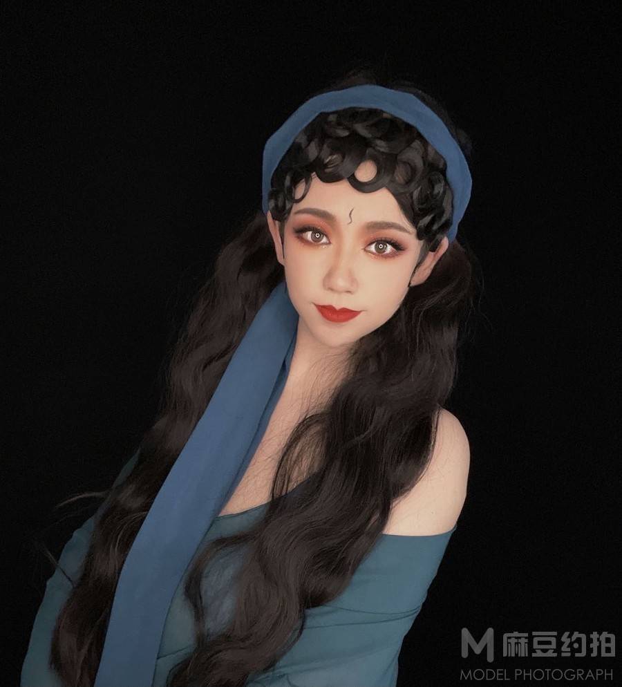 妆容模特