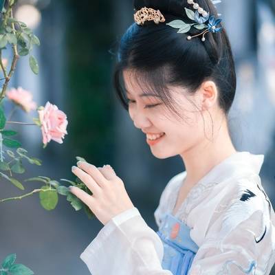汉服模特