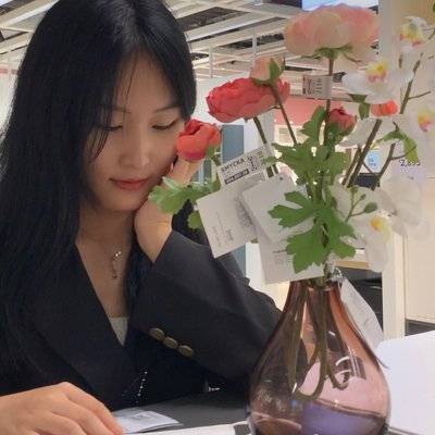黑白模特