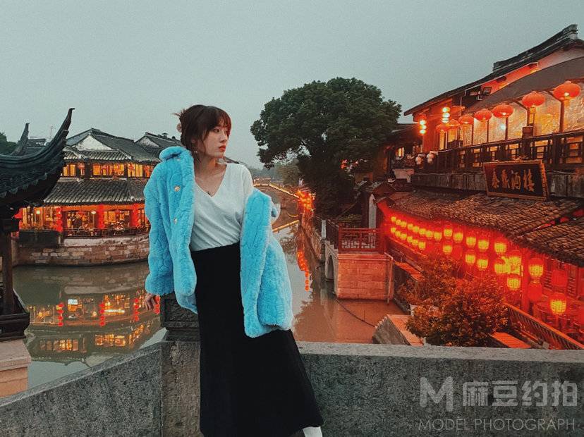 胶片模特
