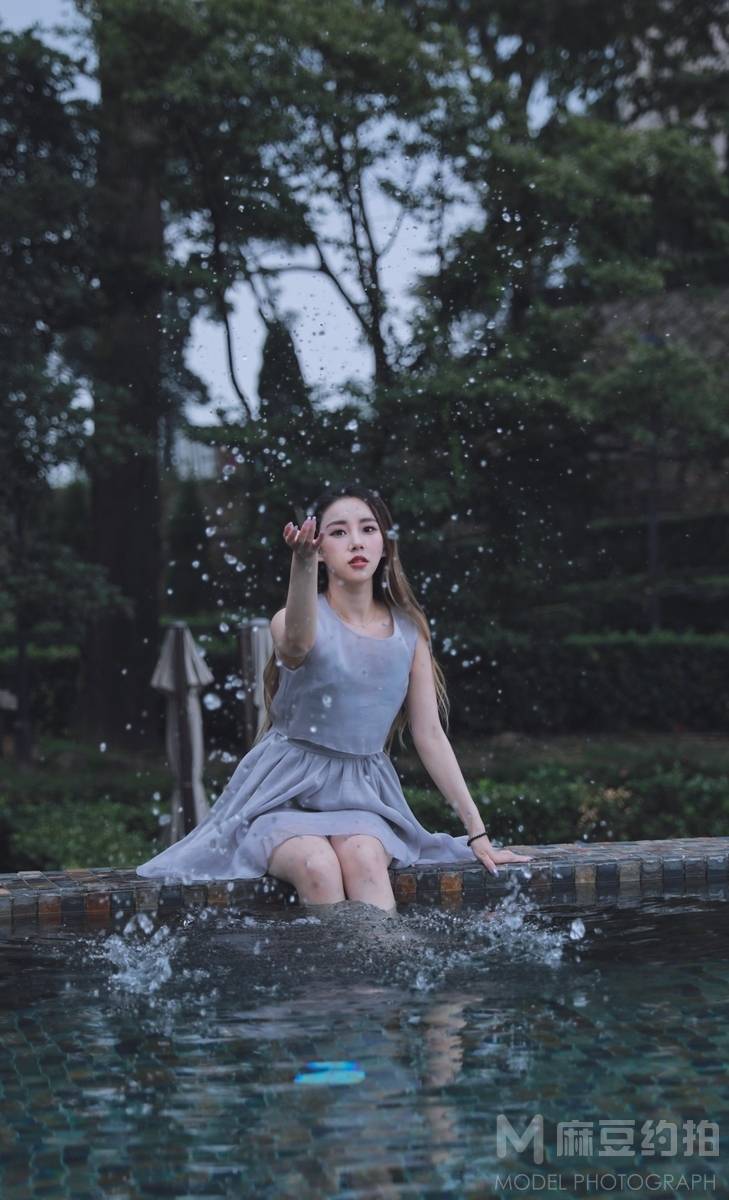 清新模特