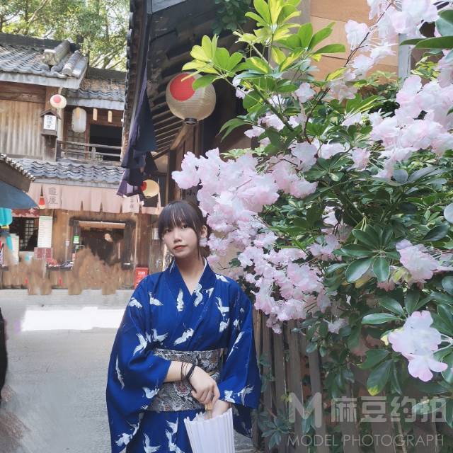 和服模特