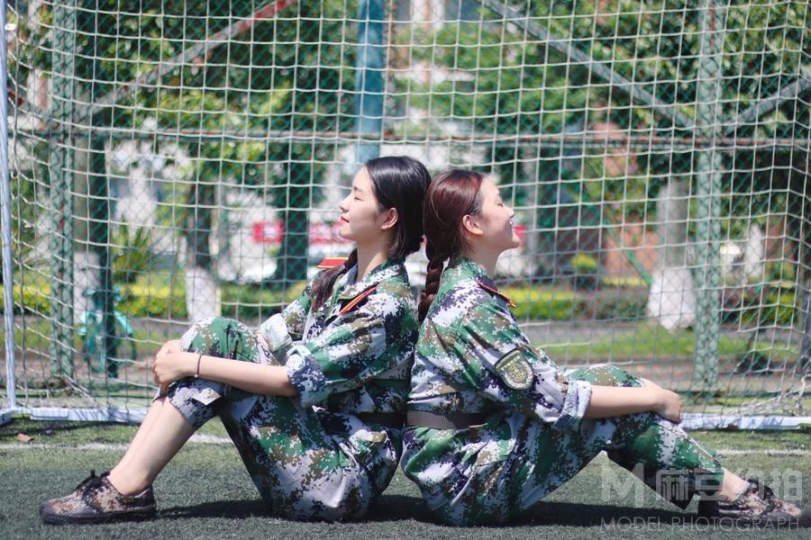 校园模特