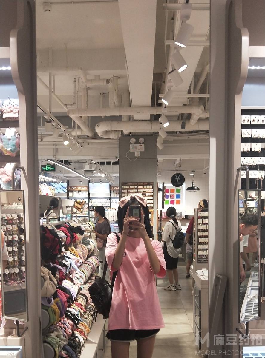 少女模特