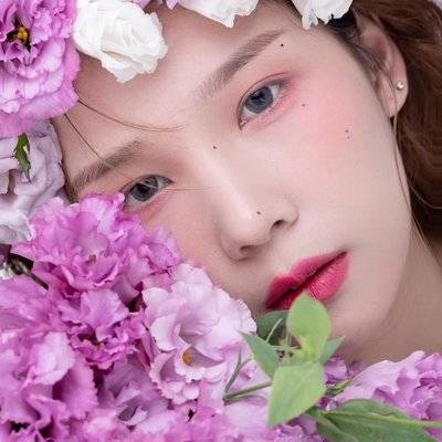 妆容模特