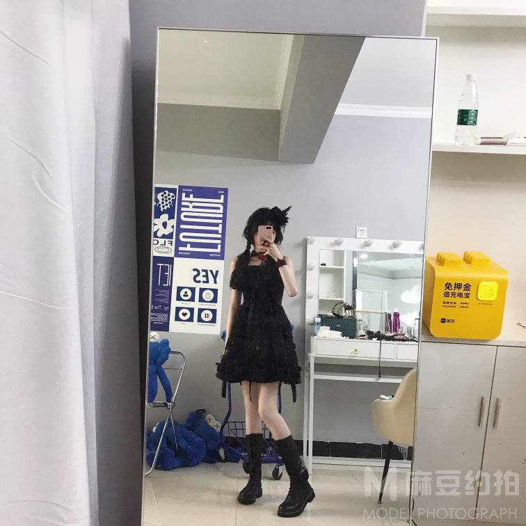 暗黑模特