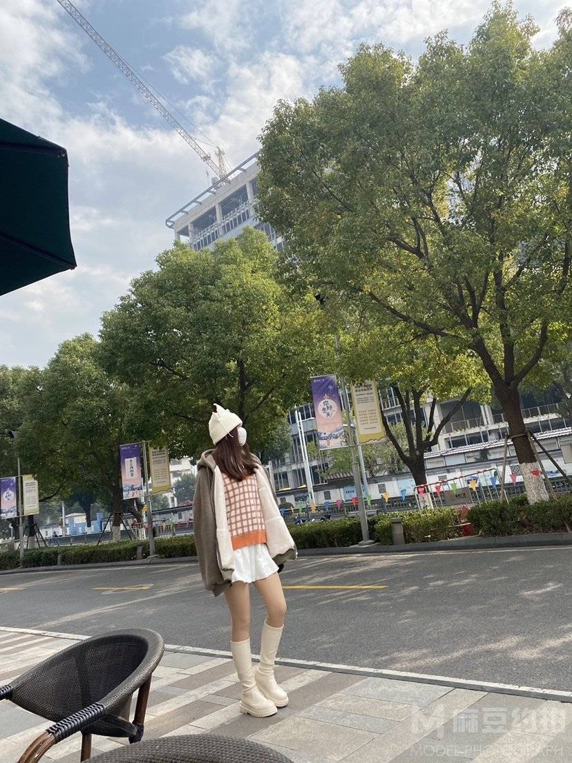 校园模特