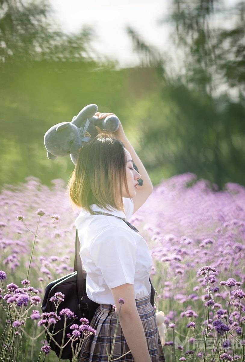 清新模特