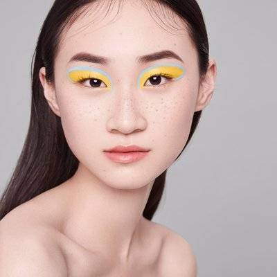 妆容模特
