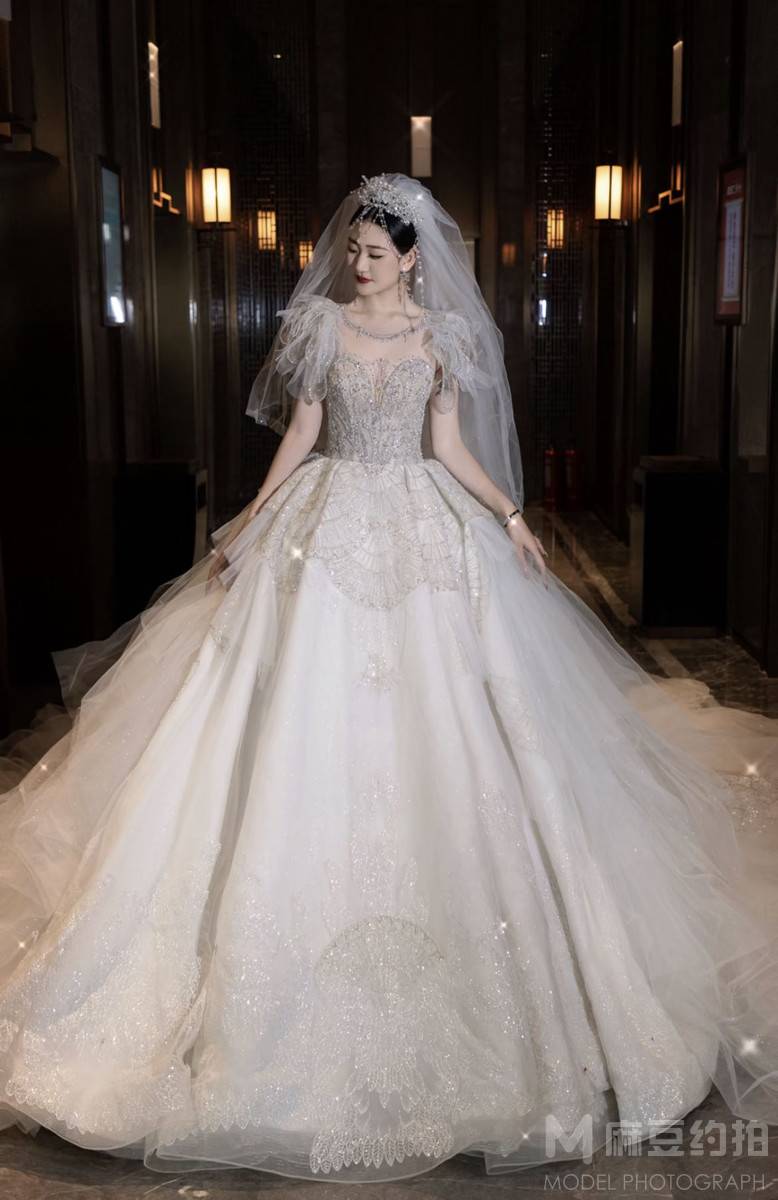 婚礼模特