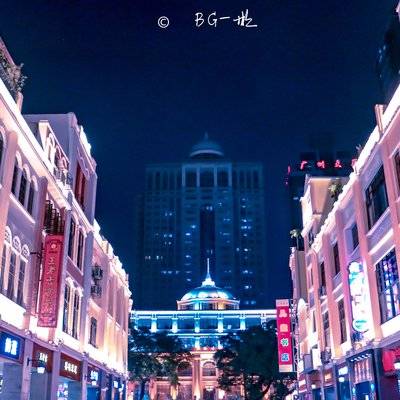夜景模特
