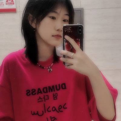 宝丽来模特