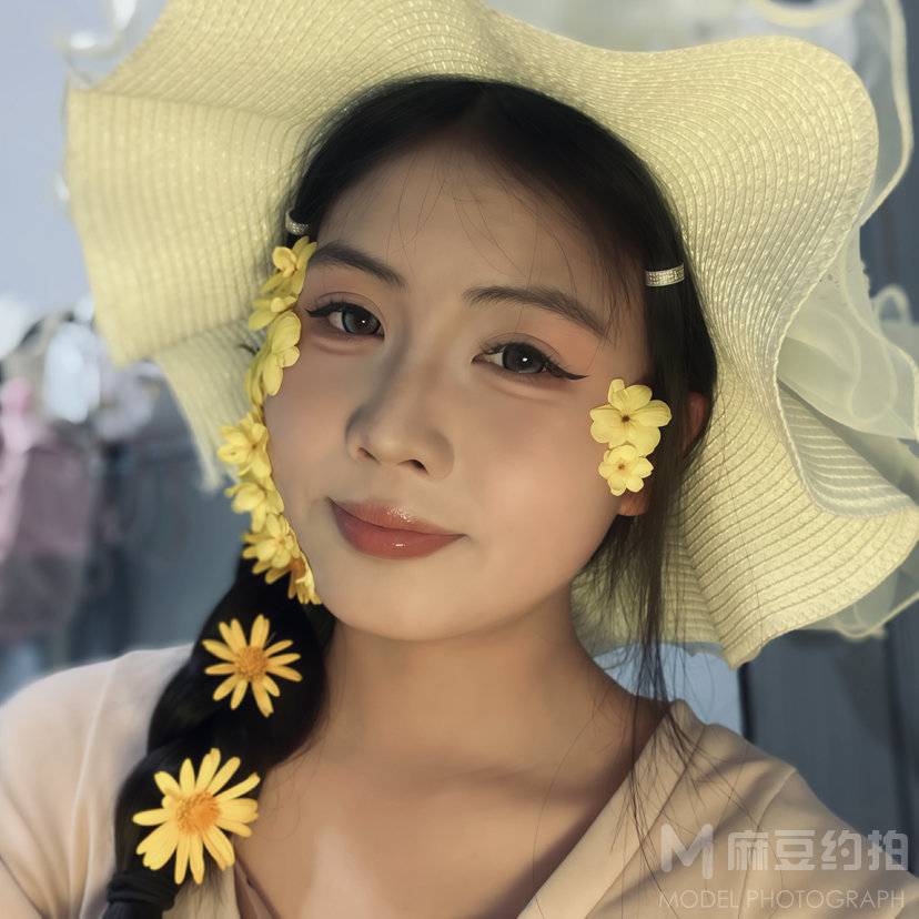 清新模特