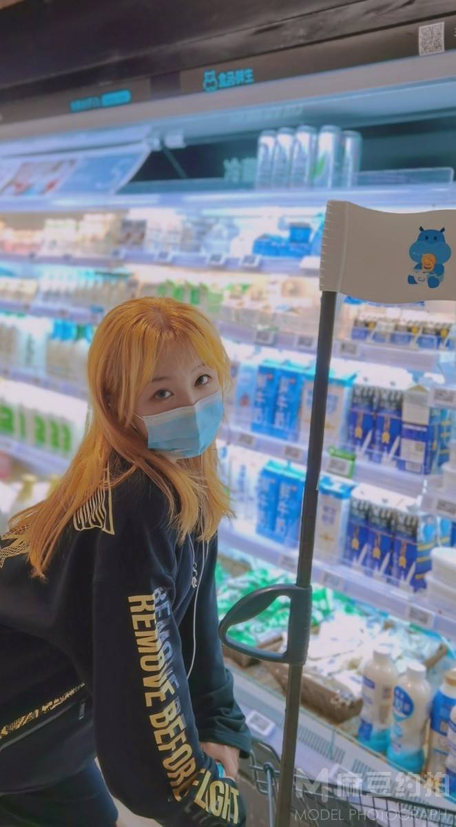 少女模特