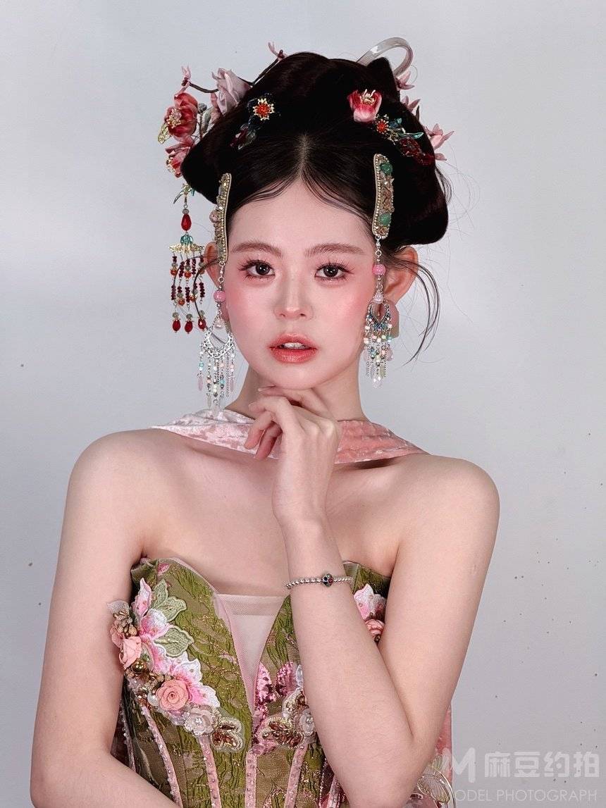 婚礼模特