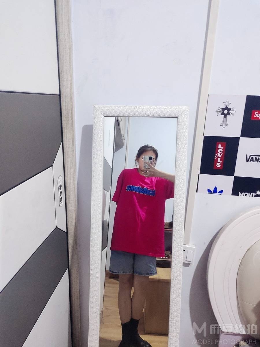 胶片模特